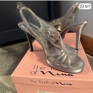 Touch of Nina GPower Silver Satin w Rhinestones Slingback Heels in Box 8